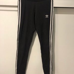 adidas leggings ❗️SOLD ON ANOTHER PLATFORM❗️